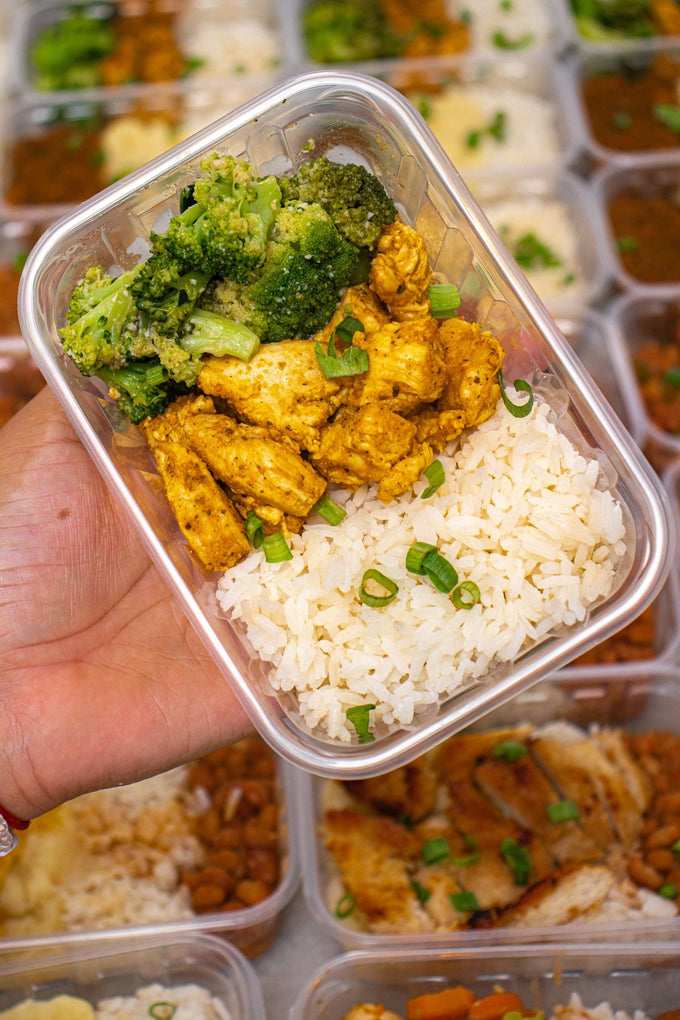 Table de repas équilibré pour l'iftar pendant le Ramadan