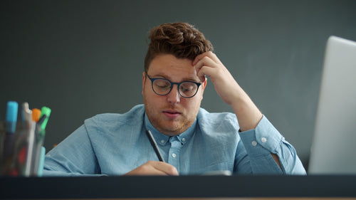 Stress au quotidien : comment le reconnaître et le gérer naturellement